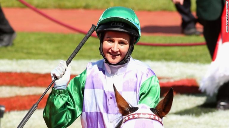 Michelle Payne gewinnt als erste Frau den Cup