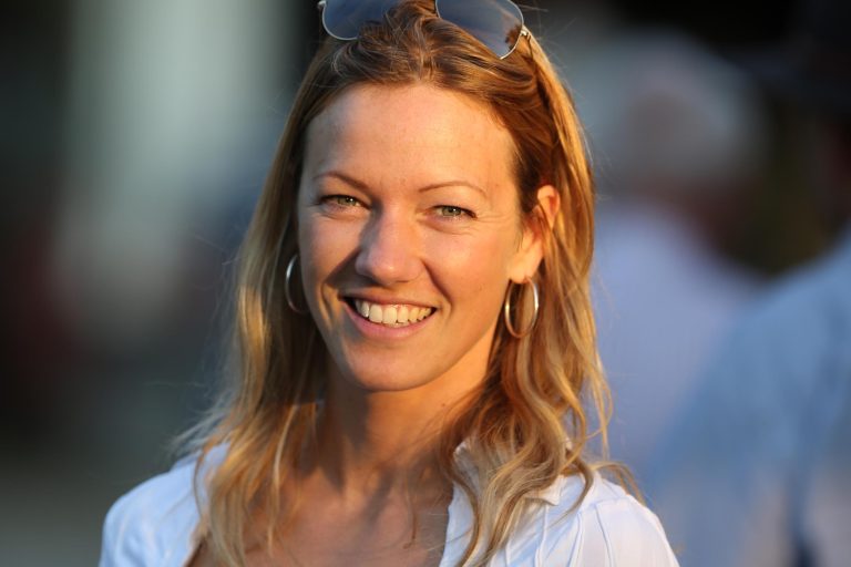 Jadey Pietrasiewicz siegt in Abu Dhabi Jadey Pietrasiewicz siegt in Abu Dhabi