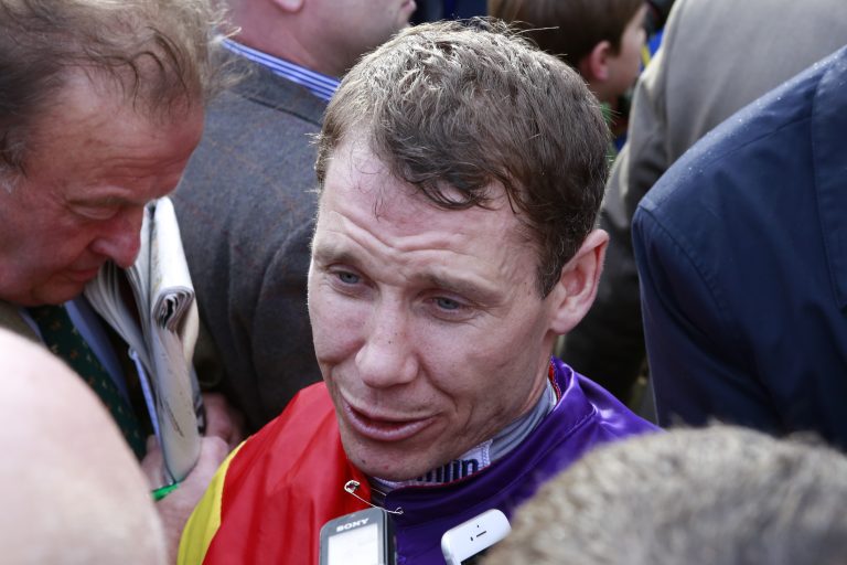 Lalor im Gruppe I von Aintree unglücklich
