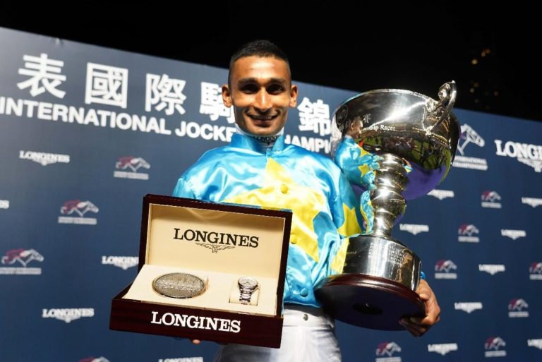 Karis Teetan gewinnt Jockeywettbewerb in Hong Kong