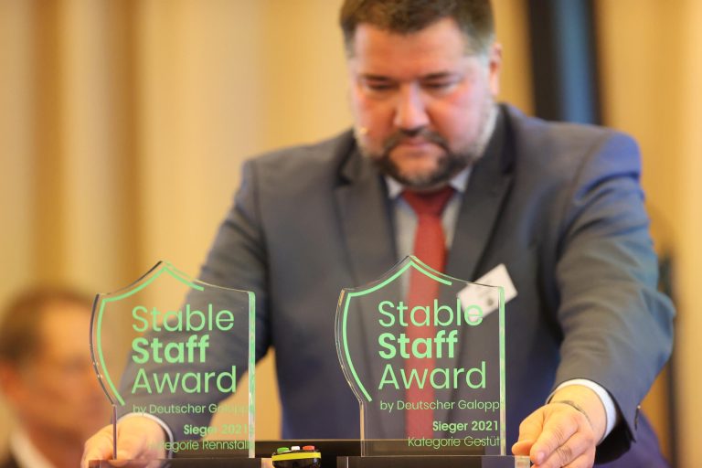 Stable Staff Award: Bis Dienstag nominieren!