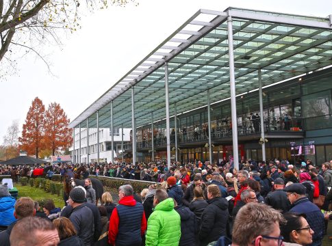 s4_so_voll_war_es_in_bremen