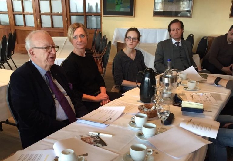 Krefeld – Start mit Ladies‘ Day und Jagdrennen