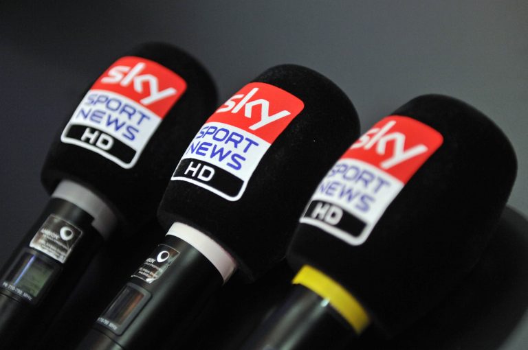 Saisonstart in Hannover: PK live auf Sky