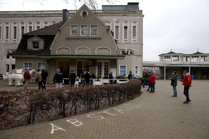 Social Distancing am Sonntag in Dortmund