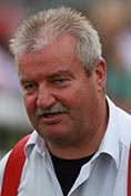 Ross-Halbschwester gewinnt 35.000er